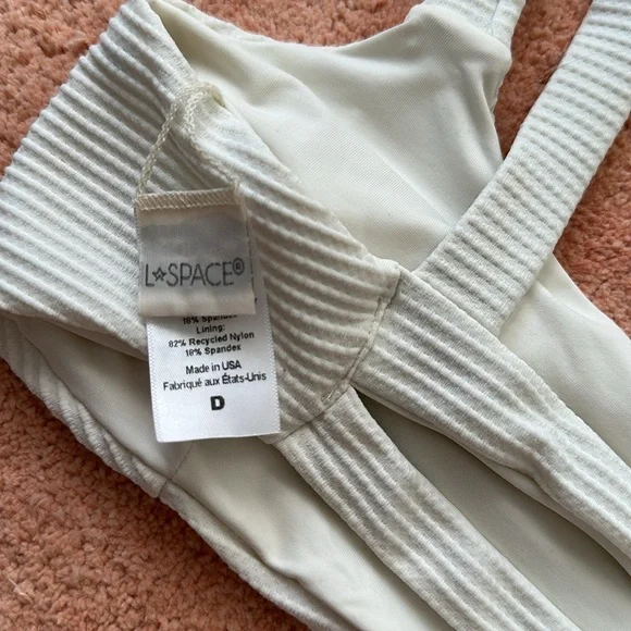 L*Space Jess Bikini Top size D - Picture 4 of 5